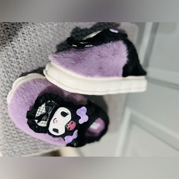 New Sanrio KUROMI size 7 BLACK PURPLE COLOR SO SOFT - Picture 10 of 11